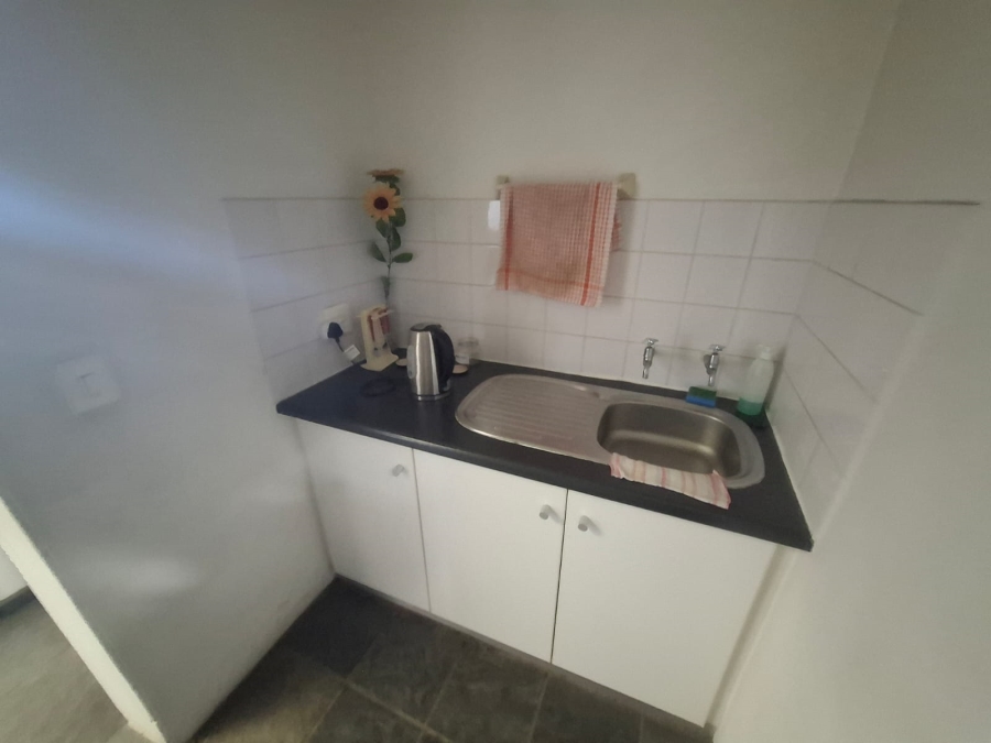 To Let Commercial Property for Rent in Stikland Industrial Western Cape